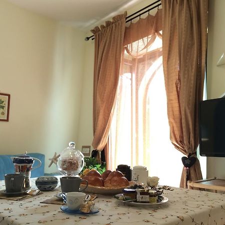 Casa Cajo Appartement Taormina Buitenkant foto